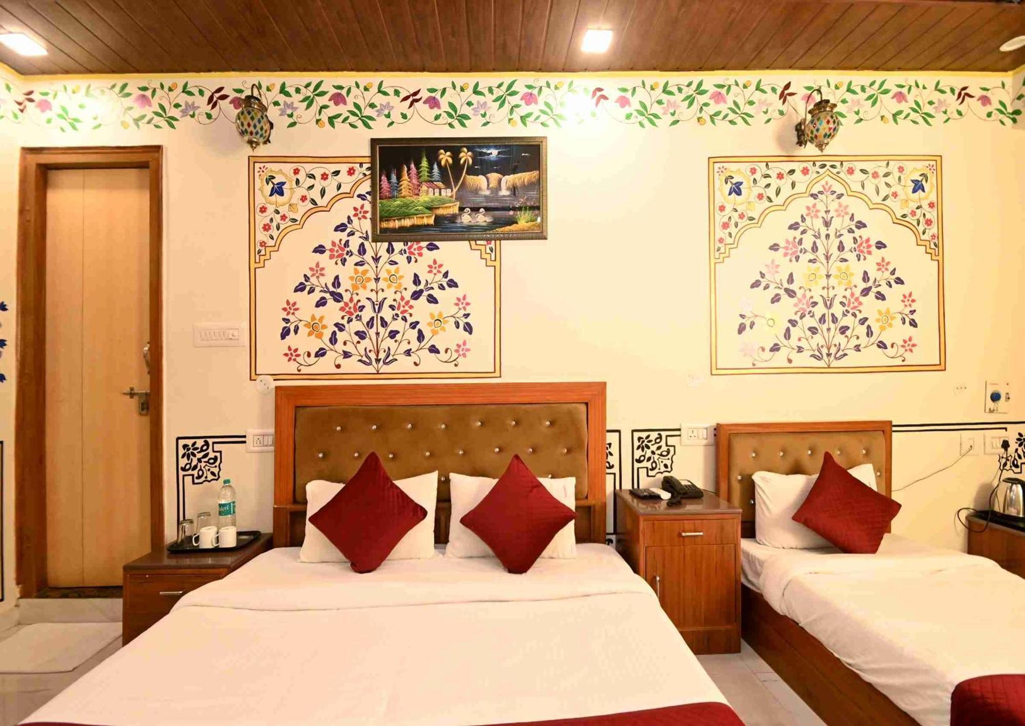 Virasat Mahal Heritage Hotel-Jaipur City Center Exterior foto