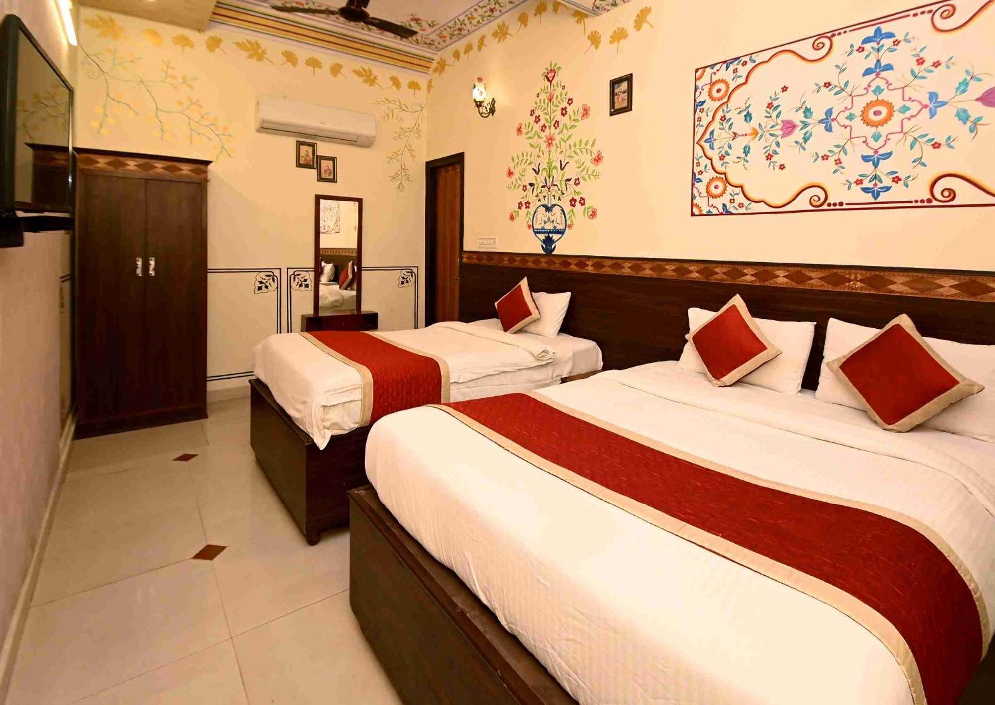Virasat Mahal Heritage Hotel-Jaipur City Center Exterior foto