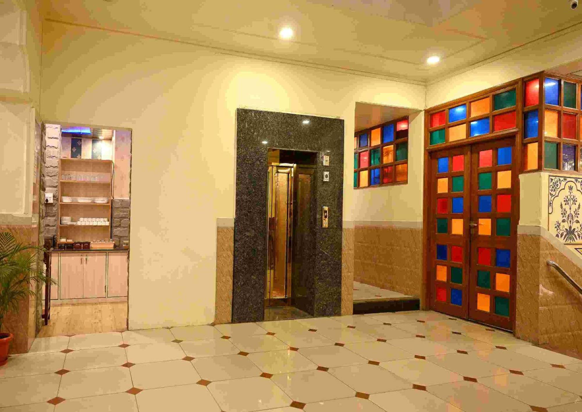 Virasat Mahal Heritage Hotel-Jaipur City Center Exterior foto