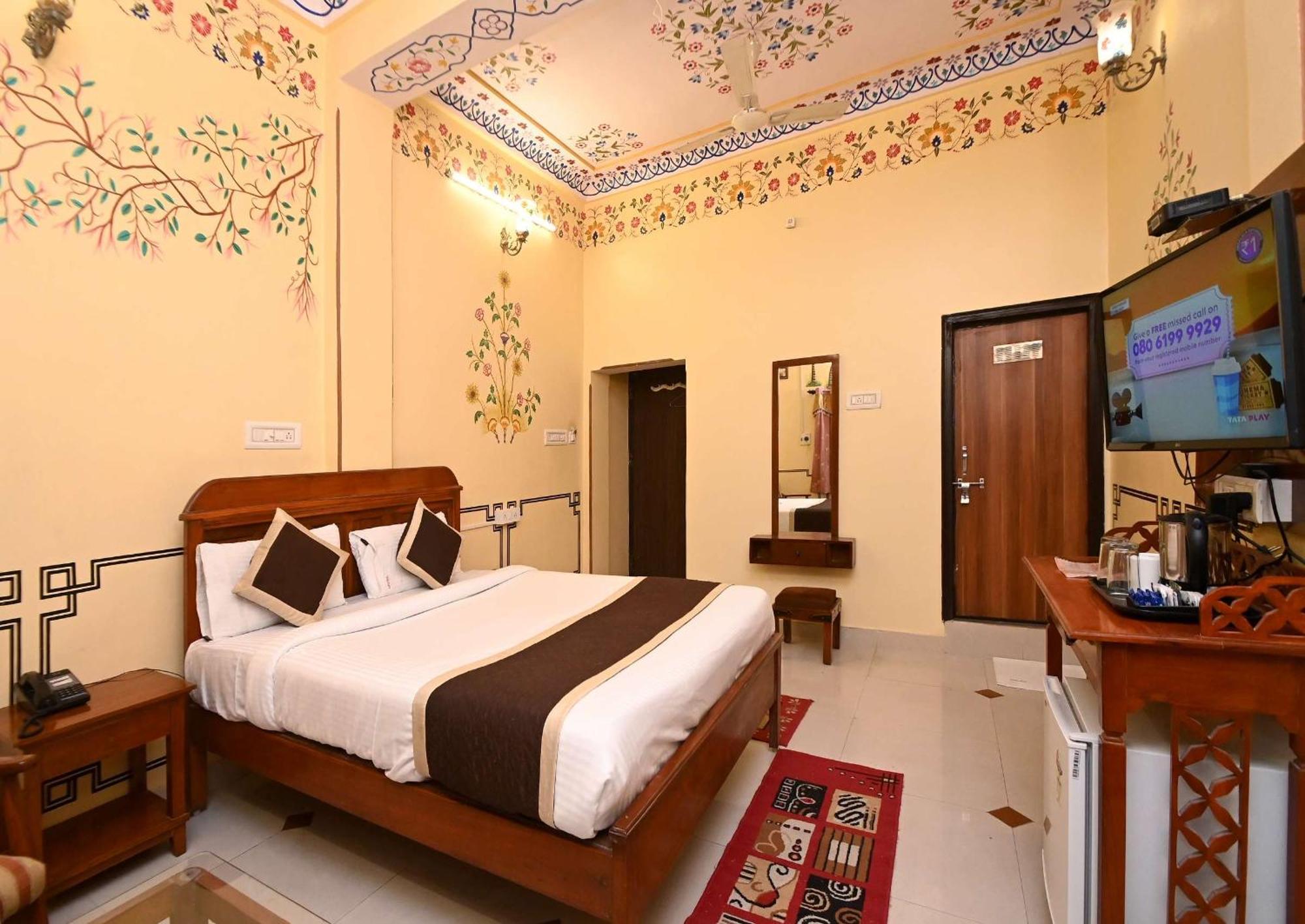 Virasat Mahal Heritage Hotel-Jaipur City Center Exterior foto